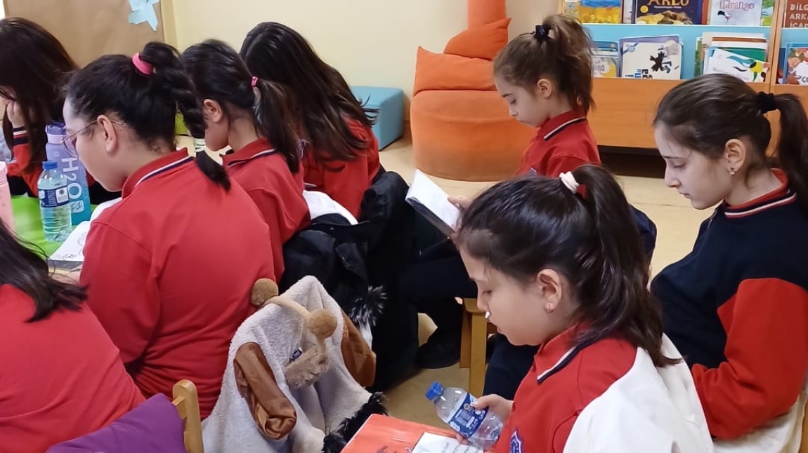 Eğitim Kenti Karabük Okuyorum Alt Projesi Kapsamında  Öğrencilerimizle Kütüphanedeyiz